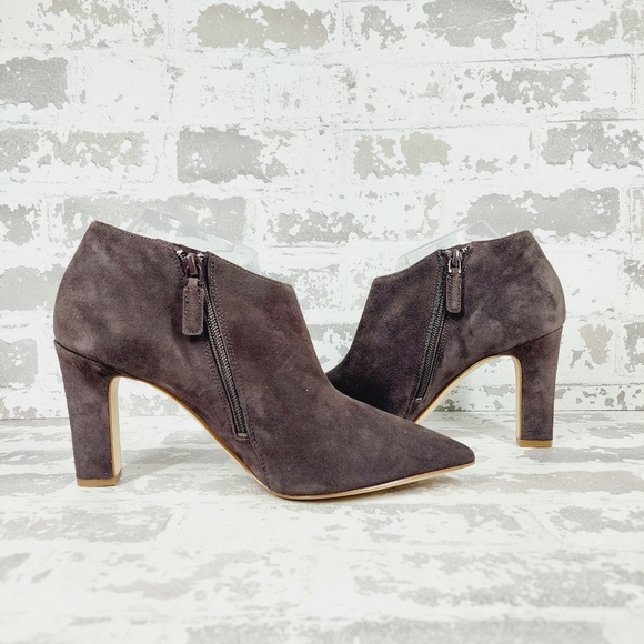 Elegant Brown Suede Women's Heels - Picture 3 of 13